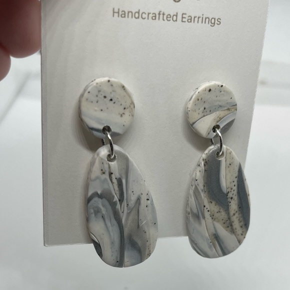 Marble Design Handmade Earrings - Picture 6 of 10